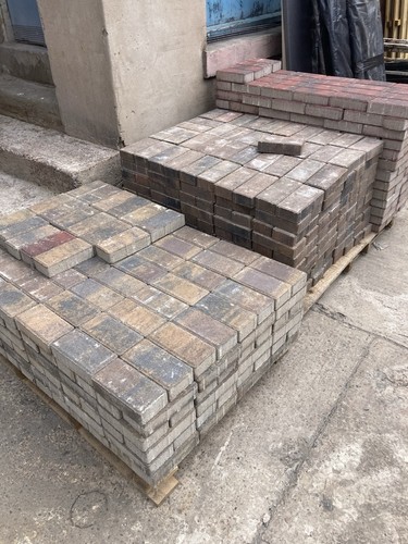 Concrete paving bricks mixed - concrete,