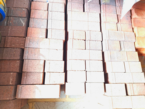 102 brindle 60mm block - 102, 'brindle'